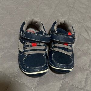 STRIDE RITE KIDS' WES SNEAKER Navy size 5M toddler